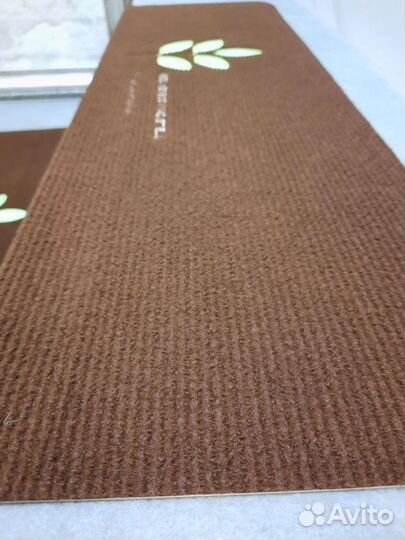 Коврики, накладки на ступени, лестницу