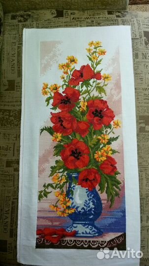 Ваза с маками