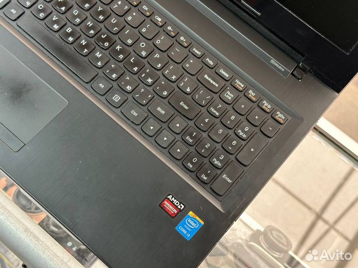Lenovo i3/6/120/HD 8500M 2GB