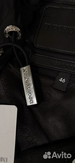 Новая куртка ветровка Emporio Armani оригинал