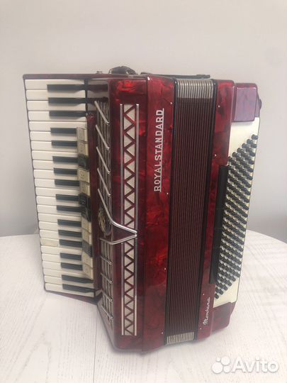 Аккордеон royal standart montana