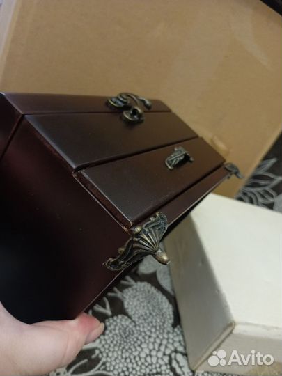 Шкатулка Новая