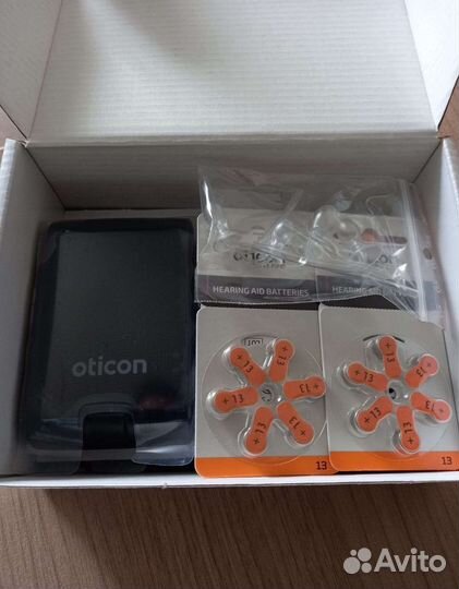 Слуховой аппарат oticon