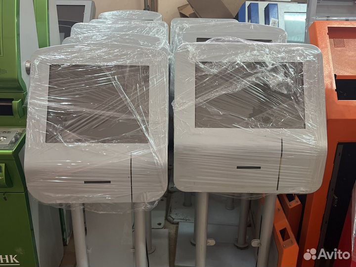 Информационные терминалы