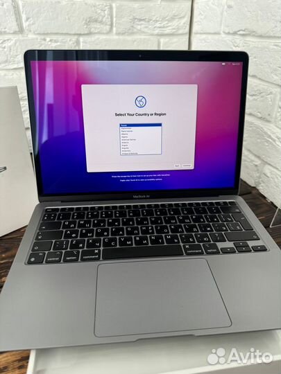 Apple MacBook Air 13inch 2020 M1/8/256/серый космо