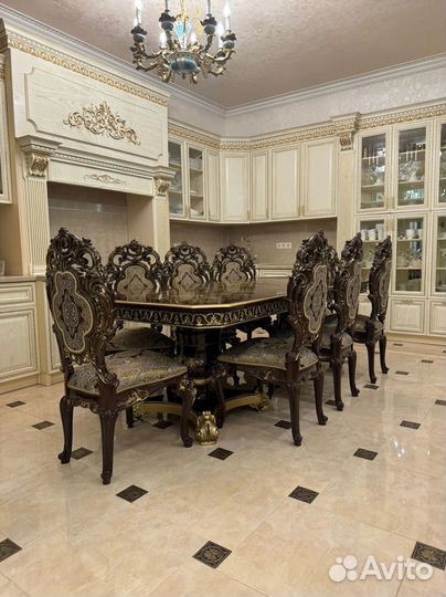 Столы и стулья для кухни новые