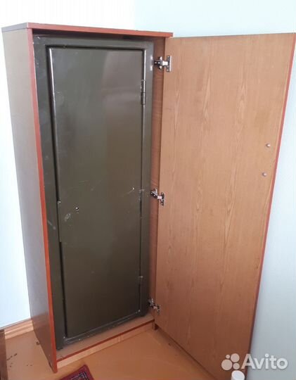 Оружейный сейф бу