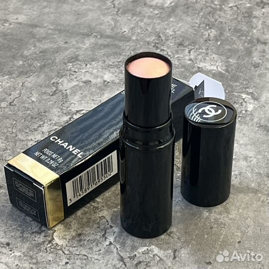 Chanel Glow stick