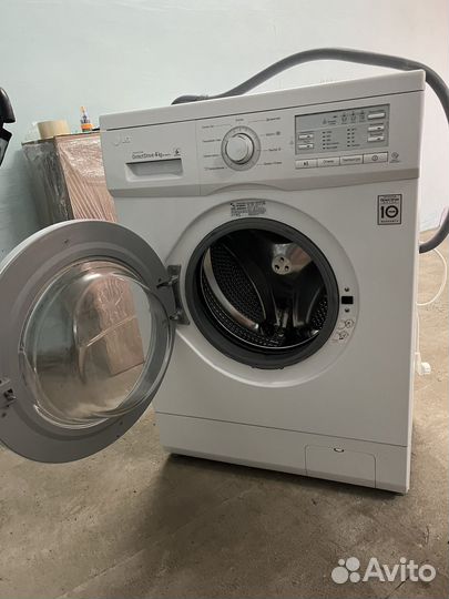 Стиральная машинка LG Direct Drive 4 кг