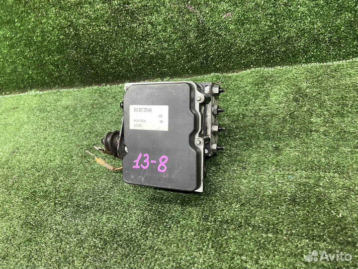 Блок abs audi A4 B8 8K5 CDH 2010