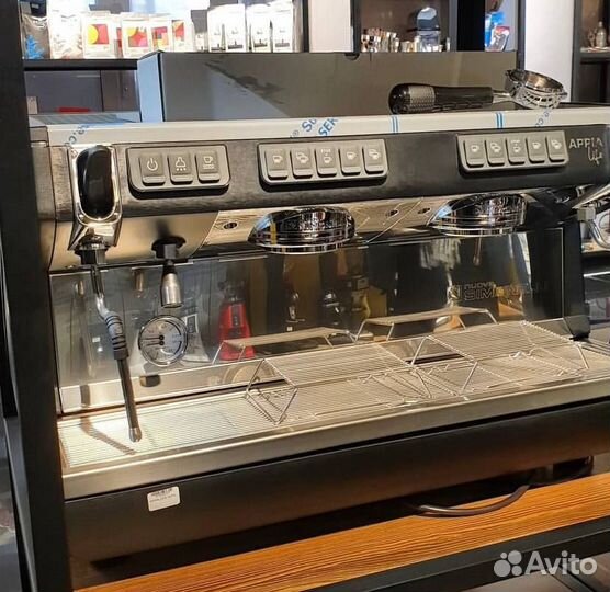 Кофемашина Nuova Simonelli Appia Life2 GRV (Новая)