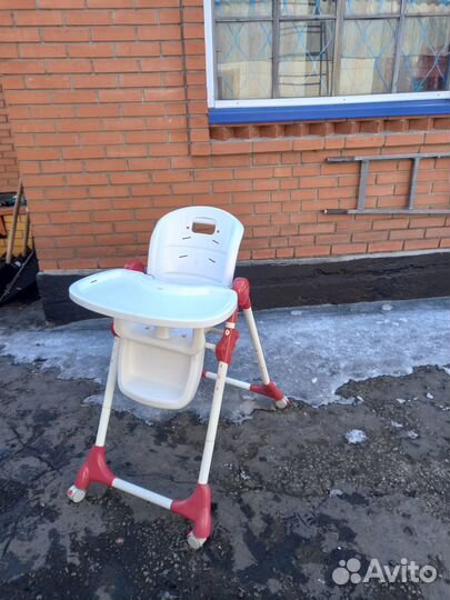 Детский стульчик для кормления бу