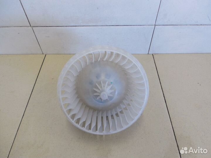 Моторчик отопителя Aveo (T300) 2011