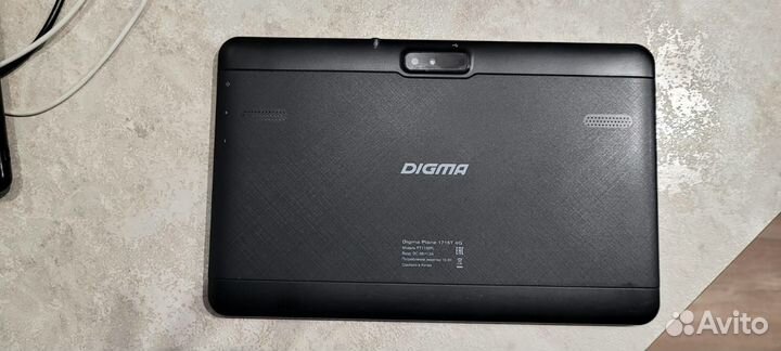 Digma plane1715t