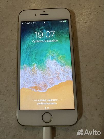 iPhone 6S, 64 ГБ
