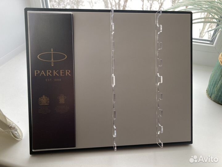 Дисплей подставка для ручек Parker