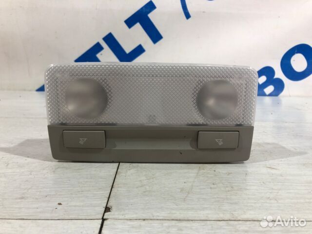 Плафон салонный задний opel astra J 1.6 ат хетчбек