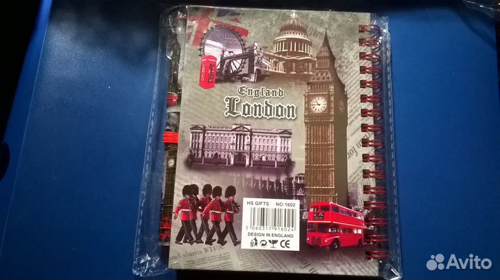 Блокнот с ручкой 