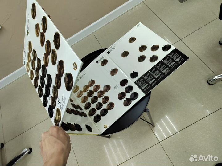 Палитра красок прядей для волос matrix tahe