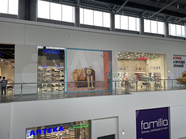 Помещение в торговом центре. Площадь 53м2