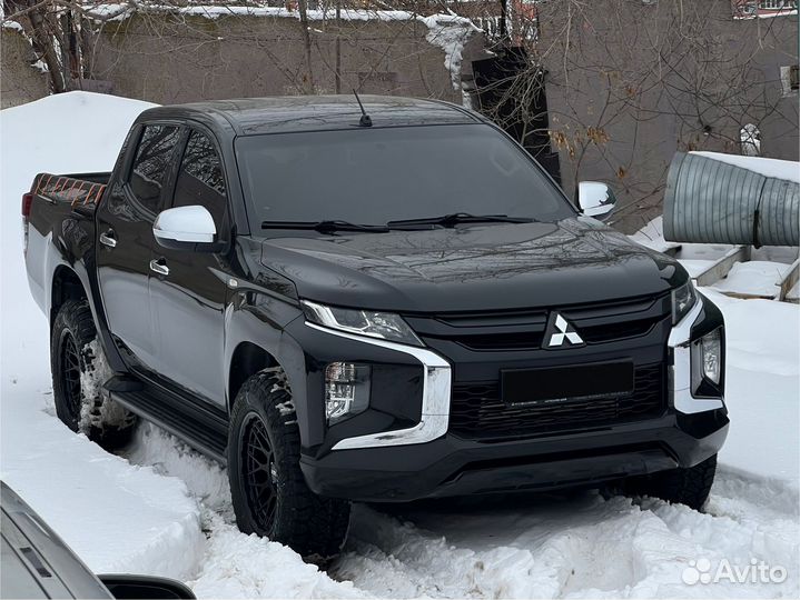 Mitsubishi L200 2.4 МТ, 2019, 190 000 км