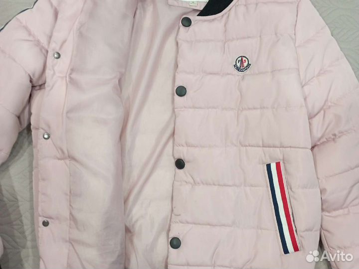 Отдам куртку демисезонную р. 42- 44