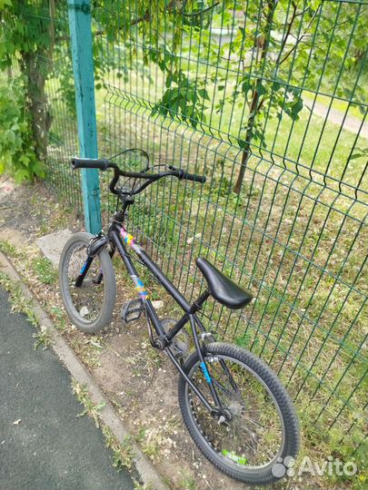 Трюковой велосипед BMX
