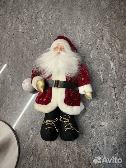 Новогодние украшения