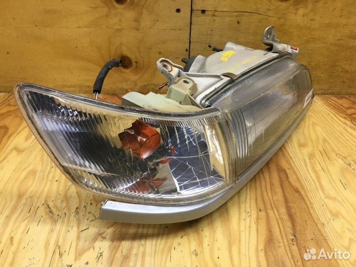 Фара передняя Toyota Corona Premio AT210 4AFE 1997