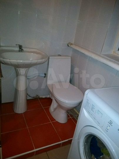 Комната 20 м² в 6-к., 2/2 эт.