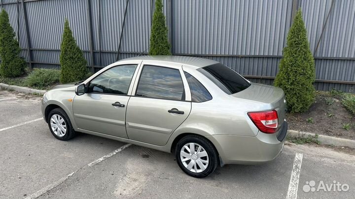 LADA Granta 1.6 AT, 2013, 174 000 км