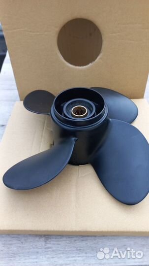 Гребной винт для лодочного мотора