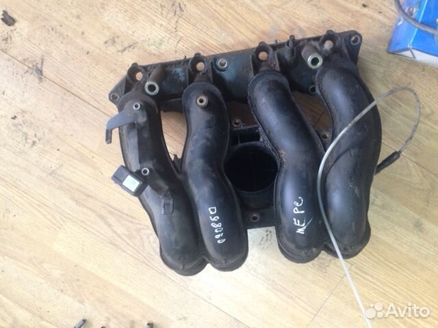 Коллектор впускной Mersedes W202