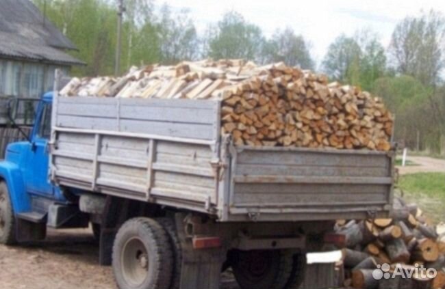 Дрова колотые дуб