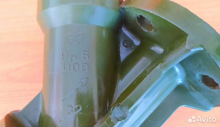 Вентиль клапан запорный сильфонный 15п67п Ду32