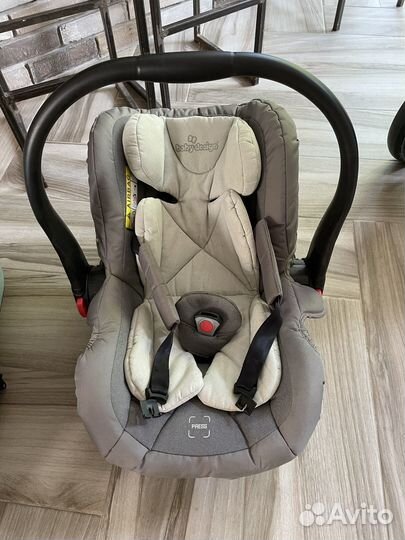 Коляска 3 в 1 Husky Baby Design