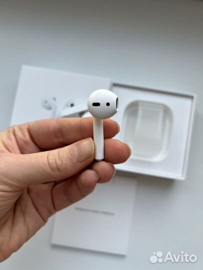 Наушники apple airpods 2 с беспроводной зарядкой