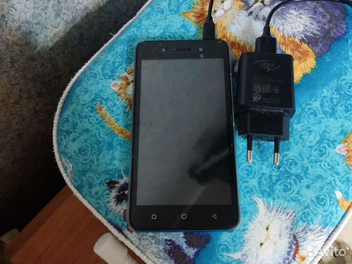 Itel A17, 16 ГБ