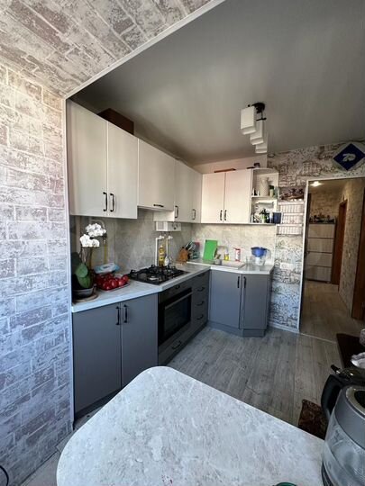 3-к. квартира, 50 м², 4/5 эт.