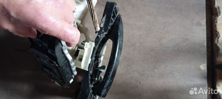 Замок двери Volkswagen Passat CC, Пассат цц