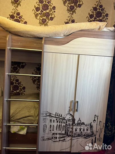 Двухъярусная кровать бу с матрасами