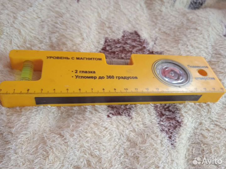 Уровень строительный, магнитный