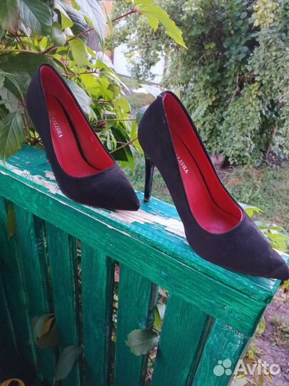 Туфли женские 35 размер