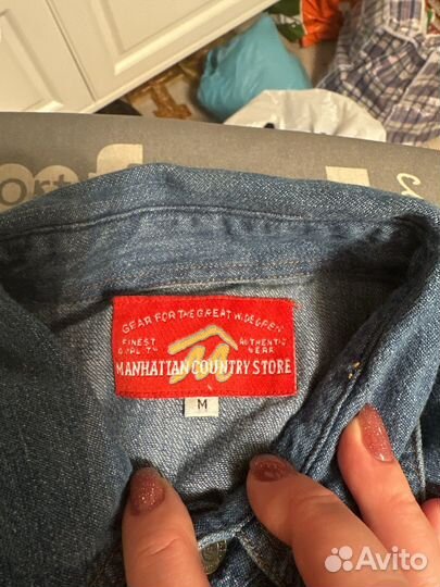 Джинсовая рубашка