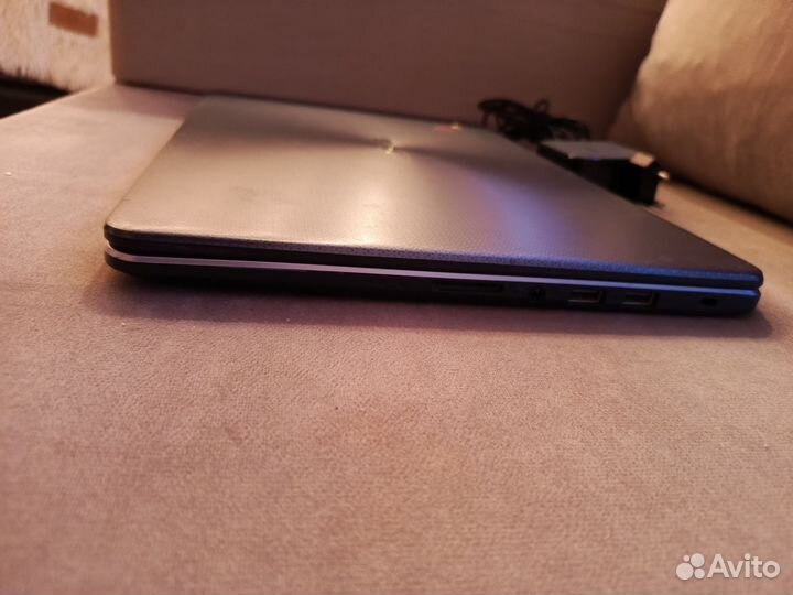 Ноутбук asus Vivobook 15 X505 Серый