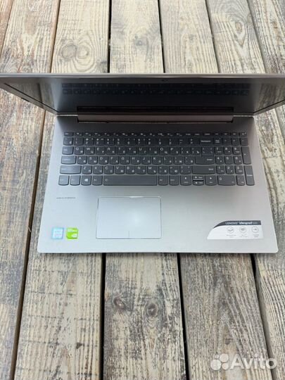 Ноутбук Lenovo Ideapad 520 i5/8/120+500/MX 150