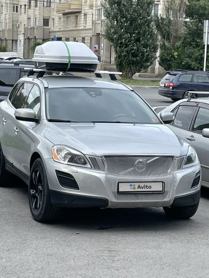 Volvo XC60: фото владельца