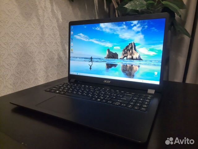 Мощный ноутбук Acer i3, Full HD, 8gb, ssd