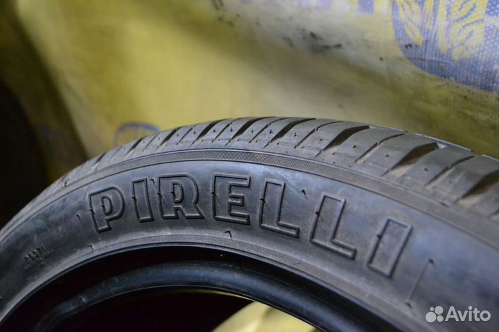 Pirelli P Zero Rosso 225/45 R17