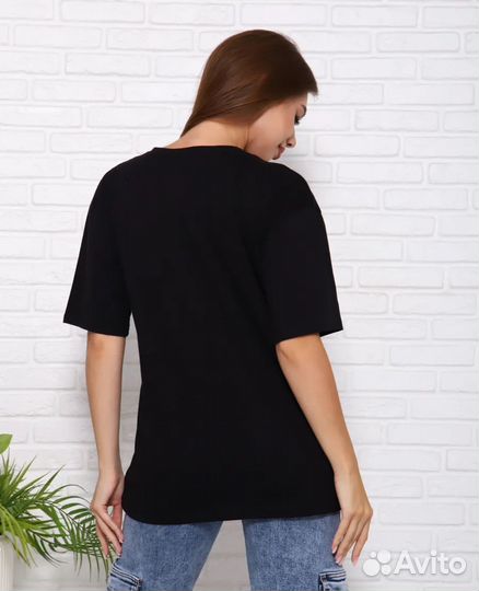 Футболка женская р-ы: 48, 50, 52 светящийся принт